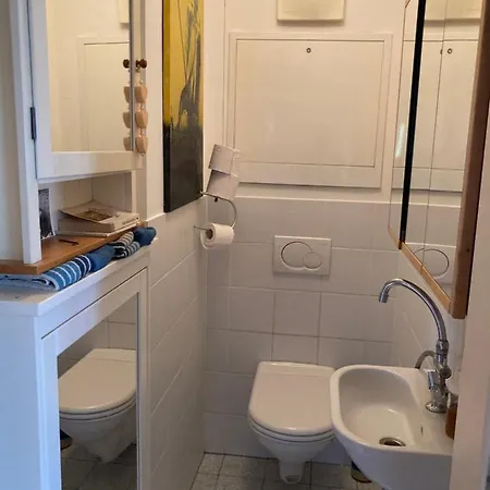 Sunny And Woerthersee 140m Daire *