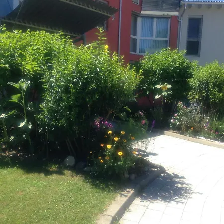 Apartment Sunny And 140m Seenaehe *