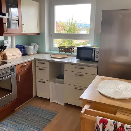 Sunny And Woerthersee 140m *